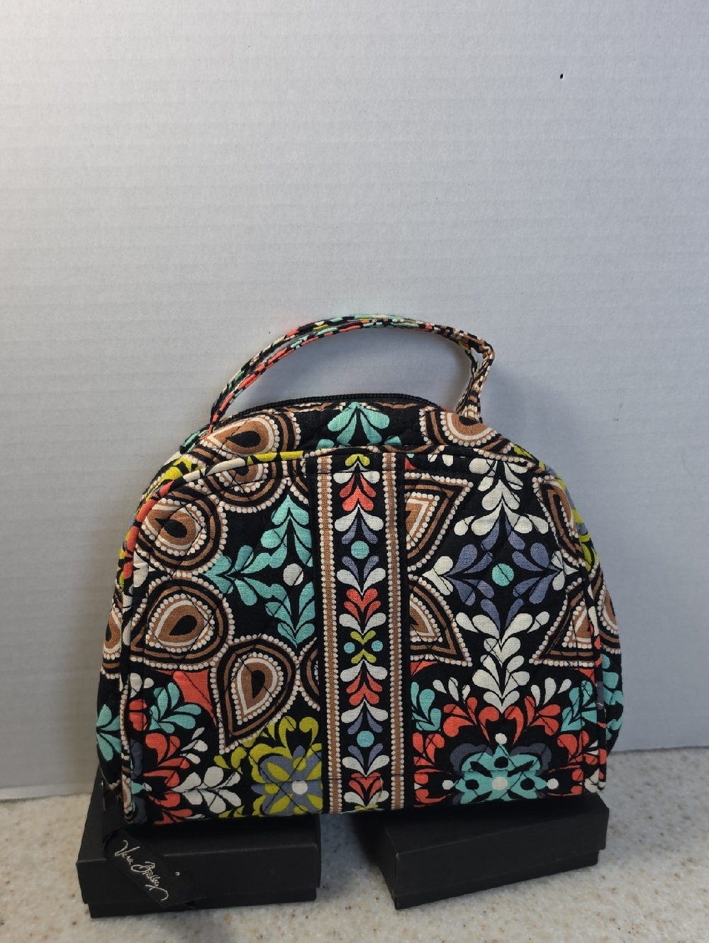 VERA BRADLEY Quilted Floral Dome Cosmetic Bag - Black Multi